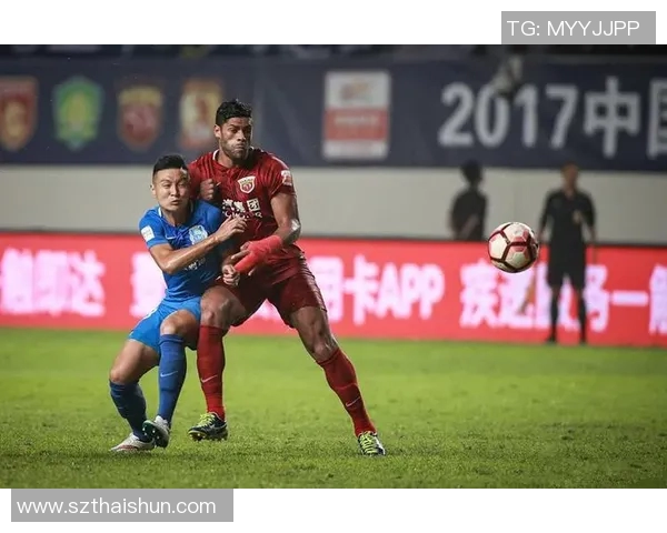 广州富力队迎战劲敌全力争胜助力球队冲击联赛前列目标 广州富力队迎战劲敌全力争胜助力球队冲击联赛前列目标