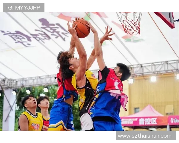 小牛主场迎战鹈鹕全力争胜期待精彩对决与球星表现 小牛主场迎战鹈鹕全力争胜期待精彩对决与球星表现